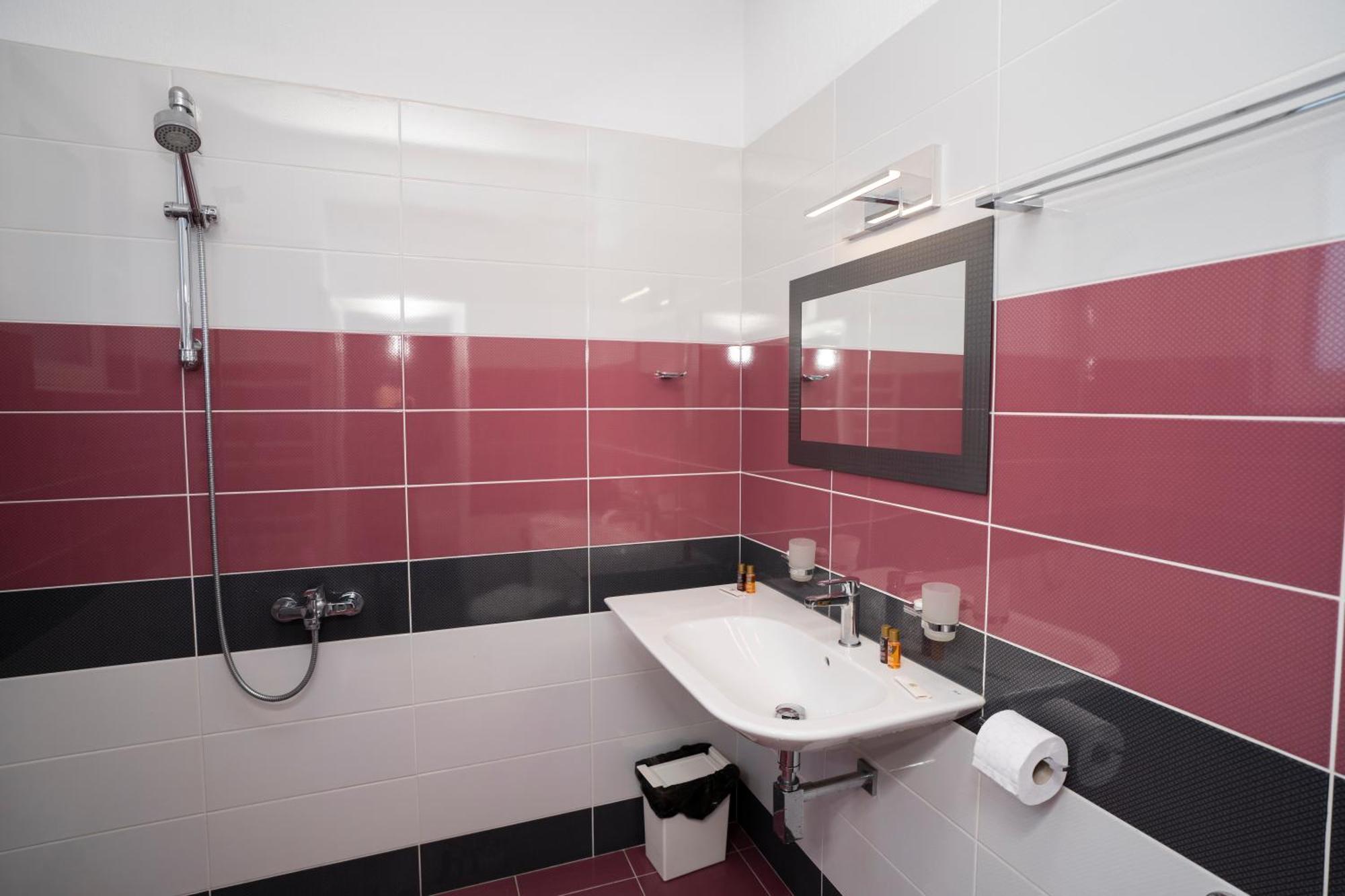 Guest House Traikovi Petrich  Dış mekan fotoğraf